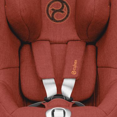 Cybex Sirona Zi i-Size 45-105cm car seat, Plus Deep Black
