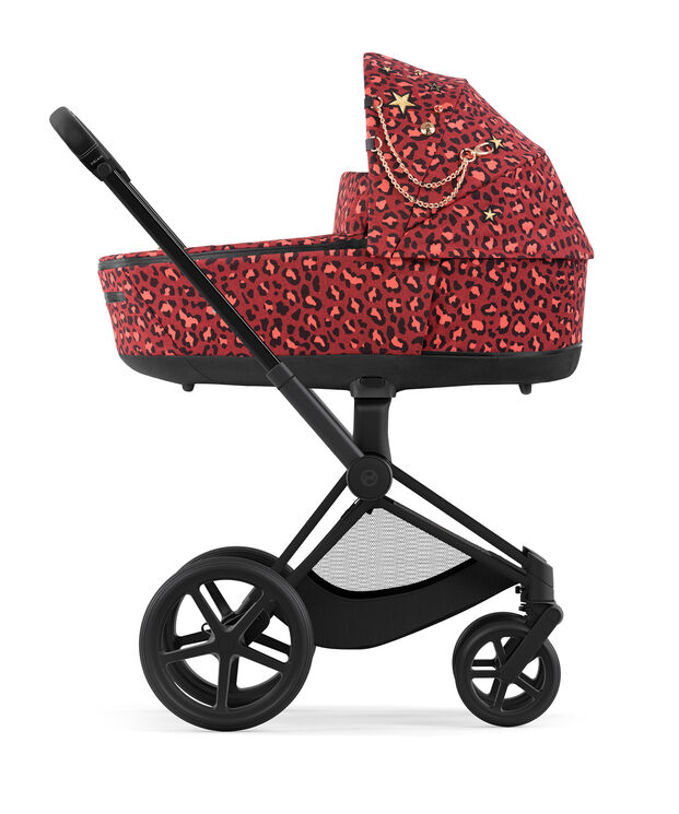 CYBEX Platinum by Alec Voelkel Priam Lux Carry Cot on Priam Frame Stroller