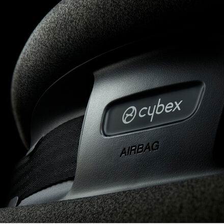 Cybex Anoris T i-Size : le premier siège auto doté d'un bouclier
