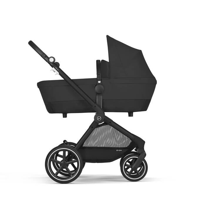 CYBEX Eos Lux - Moon Black (Black Frame) in Moon Black (Black Frame) large image number 2