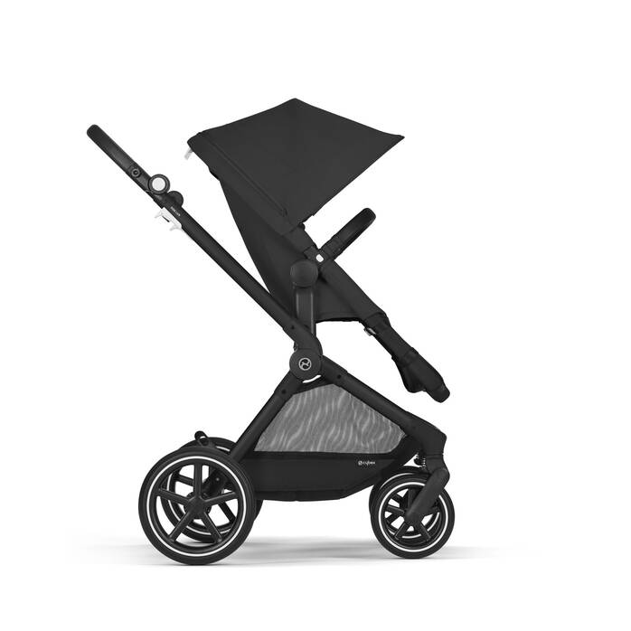 CYBEX Eos Lux - Moon Black (Black Frame) in Moon Black (Black Frame) large image number 6