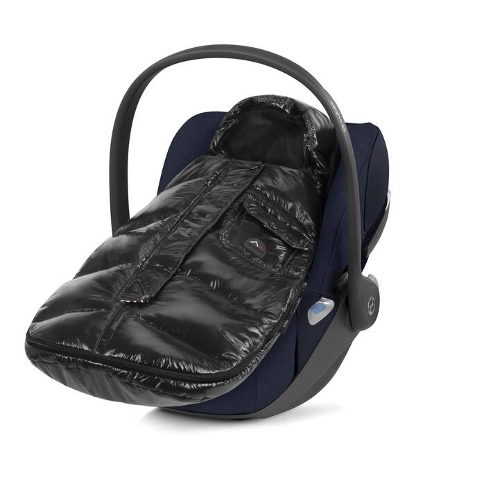 CYBEX Platinum Winter Footmuff Mini - Deep Black in Deep Black large image number 4