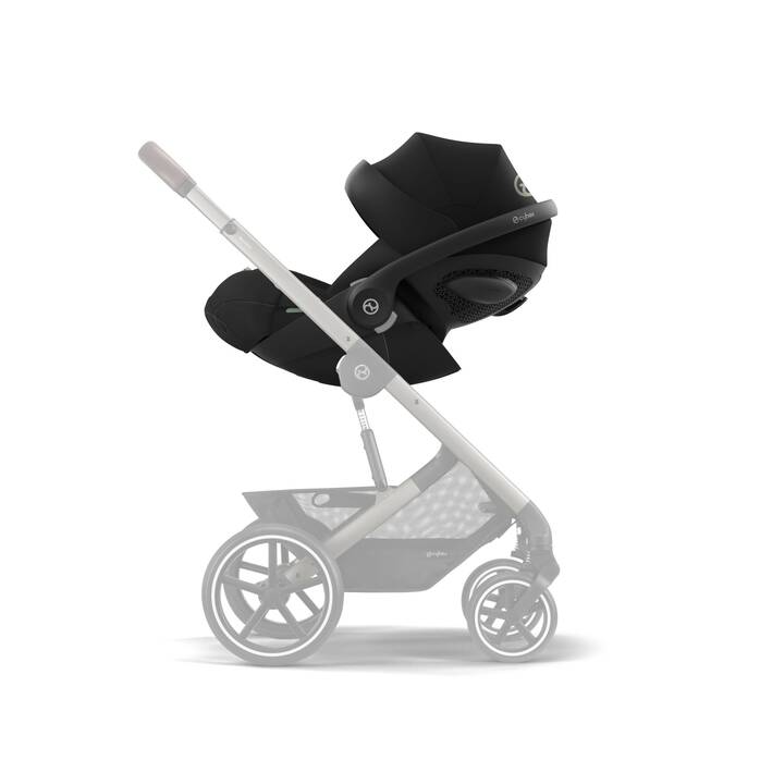 CYBEX Cloud G i-Size - Moon Black (Comfort) in Moon Black (Comfort) large image number 7